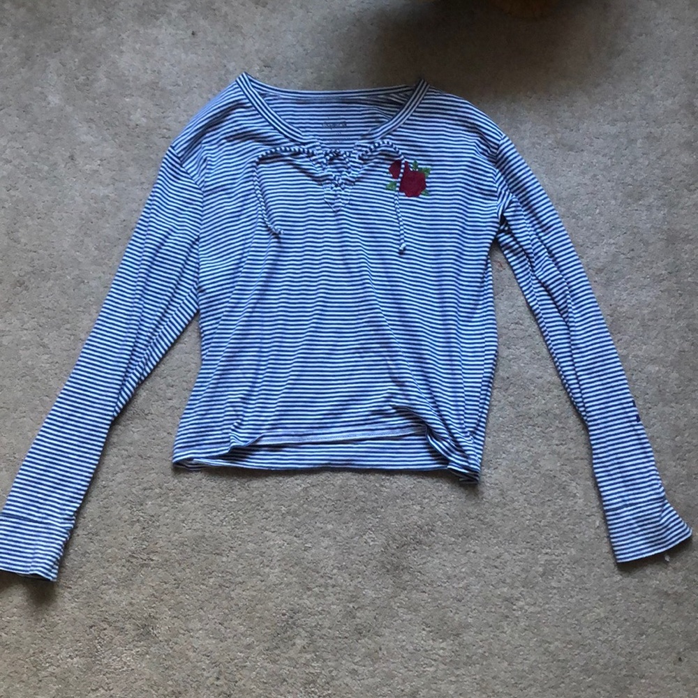 Hollister long sleeved graphic tee
